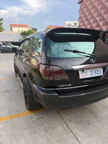 Lexus Rx 300 1999 pog2 ហ្គាសហើយ