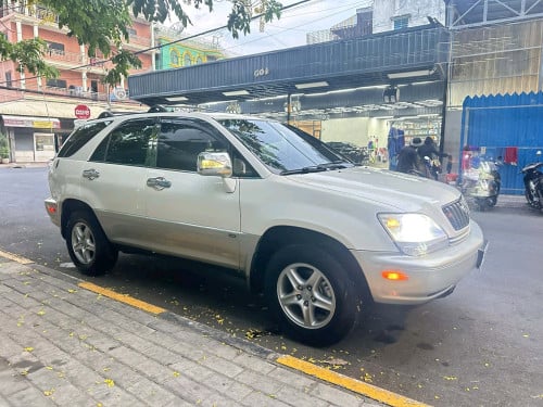 Lexus Rx 300 2001 Pong 1 ឡានស្អាតណាស់ អត់បុក អត់ប៉ះ ម្ចាស់ដើមទី១
