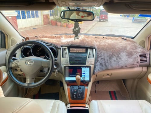 Lexus RX 330 2006 For Rent /出租