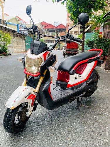 LKK zoomer (299$)2017 Singapore 110cc