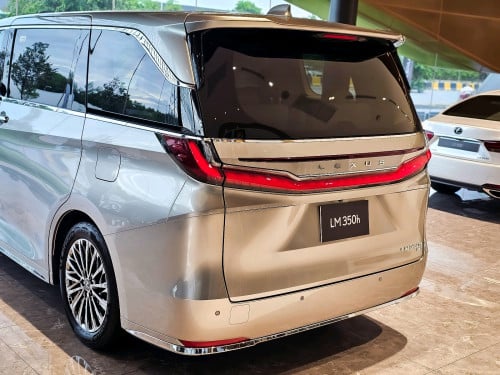 LM350h 7 Seaters/Titanium 2026 ស្តុកមានស្រាប់
