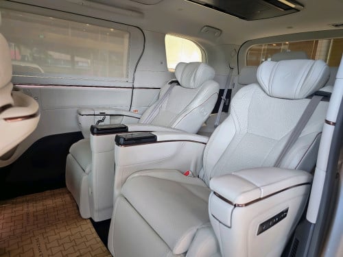 LM350h 7 Seaters/Titanium 2026 ស្តុកមានស្រាប់