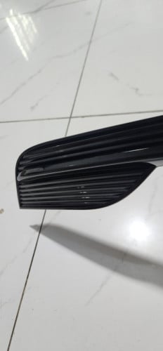 LX 570 ជ័រឆ្នុកកាងថ្មីខាងមុខស្តាំ (មានក្នុងស្តុកស្រាប់)
