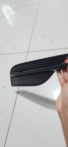 LX 570 ជ័រឆ្នុកកាងថ្មីខាងមុខស្តាំ (មានក្នុងស្តុកស្រាប់)