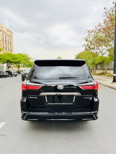 Lx 570 2016 full option