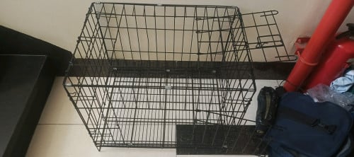Medium sized animal cage for small dog or cat