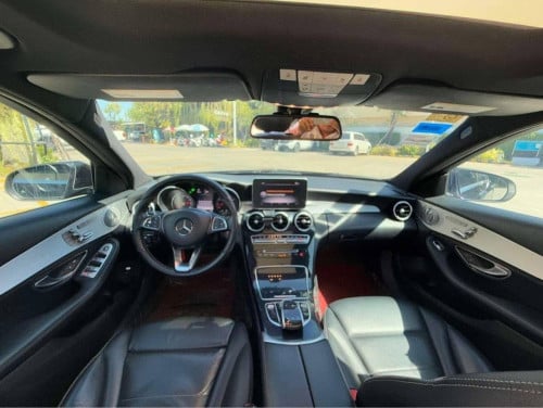 Mercedes Benz C300 2015 For Rent /出租
