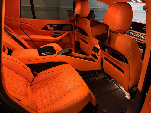 Mercedes Benz GLS 450 up Maybach VIP