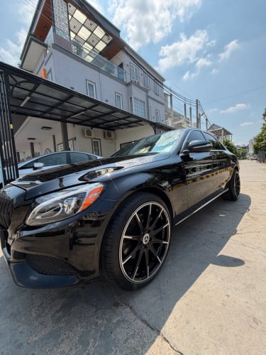 Mercedes C300 015 4Matic ម្ចាស់ដេីមផ្ទាល់