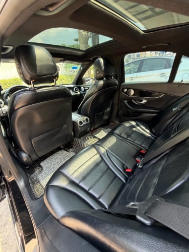 Mercedes C300 015 4Matic ម្ចាស់ដេីមផ្ទាល់