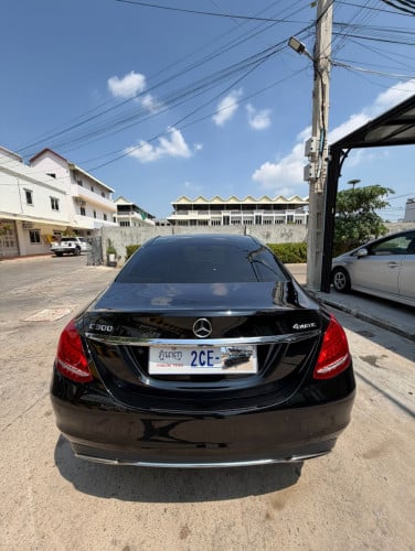 Mercedes C300 015 4Matic ម្ចាស់ដេីមផ្ទាល់