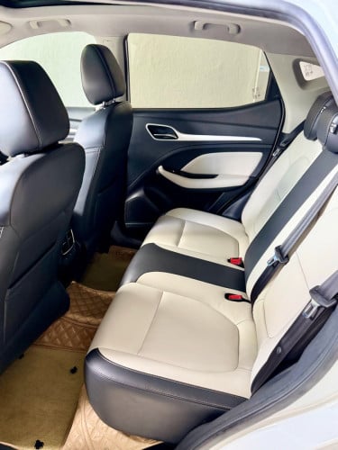 MG ZS 2023 4មុឺន​គីឡូ​ ថ្នាំហ្សីន