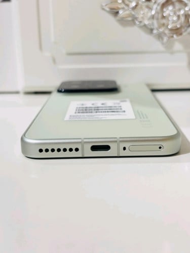 Mi 15 ម៉ាស៊ីន global ចំ ram 12/512 ស្អាតខ្លាំង មានគ្រឿង1set