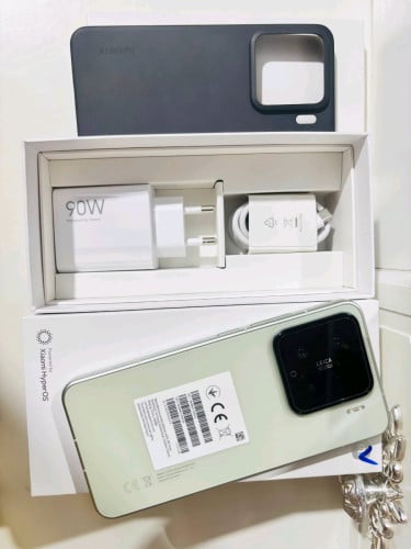 Mi 15 ម៉ាស៊ីន global ចំ ram 12/512 ស្អាតខ្លាំង មានគ្រឿង1set