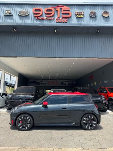 Mini cooper John cooper works electric 2025