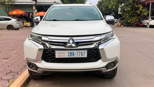 Mitsubishi pajero sport 017