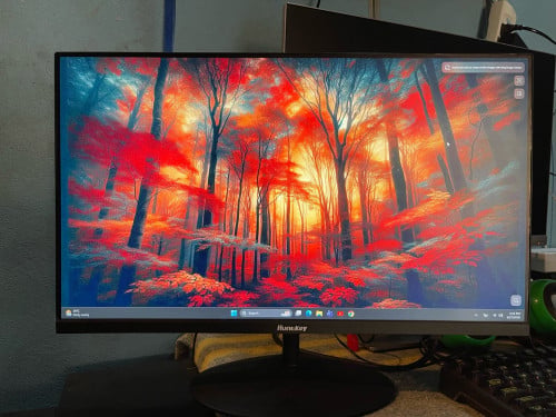 Monitor ថ្មីអត់កេះ