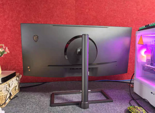 msi monitor 30inch ultrawide 2k 200hz 180$