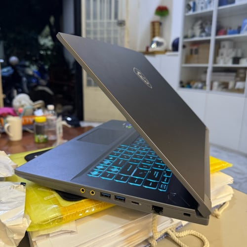 MSI Thin 15 B12VE 2024 CPU i7 ជំនាន់12th | 32GB DDR4 | 1TB M.2 | RTX4050 ស្អាត 99% មានធានា 3 ខែ