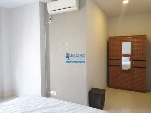 N055 | 2 Bedrooms Apartment Fully Furnished Near Independent Monument