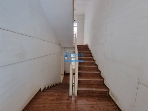 N089  | Boeng Trabek, 2 Bedrooms Apartment For Rent with Car Park