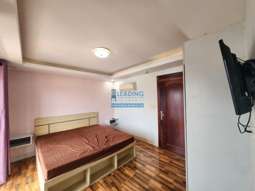 N1012 | Strong Man/Woman, 1 Bedroom Apartment For Rent 6th Floor-No Elevator