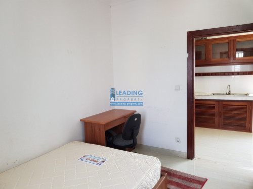 N1022 | Elevator 2 Bedrooms Apartment For Rent Free Wifi