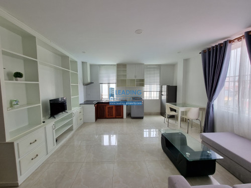 N1044 | Western Bright 1 Bedroom Apartment For Rent Near Russian Market