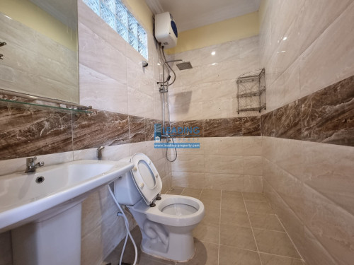 N178 | 1 Bedroom Apartment For Rent Near Toul Sleng Museum Free Wifi and Car Park
