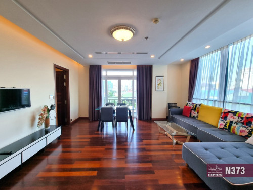 N373 | BKK1 - Nice Serviced Apartment 1 Bedroom with Pool and Gym