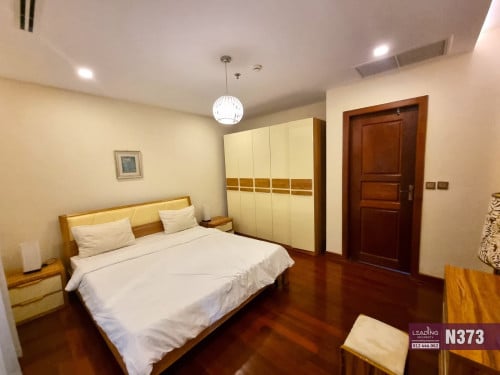 N373 | BKK1 - Nice Serviced Apartment 1 Bedroom with Pool and Gym