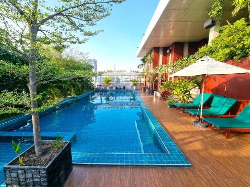 N373 | BKK1 - Nice Serviced Apartment 1 Bedroom with Pool and Gym