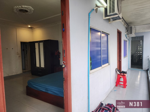 N381 | Studio without kitchen for rent near riverside