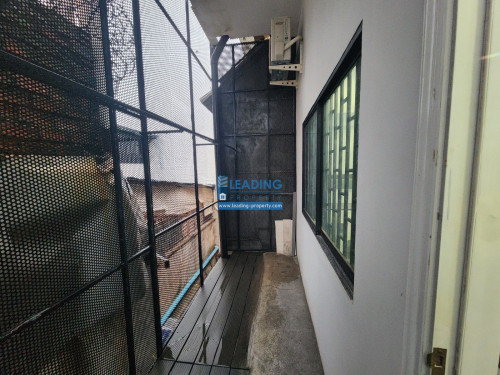 N400 | New Renovated Studio at Riverside For Rent