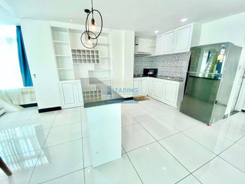 N506 | 3 Bedrooms Penthouse Apartment For Rent in BKK3 with gym and pool