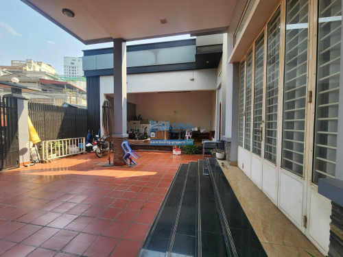 N514 | Bright and Clean 1 Bedroom Western Apartment For Rent in Toul Kork