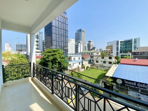 N525 | BKK1 Fully Furnished 1 Bedroom Apartment with Gym For Rent