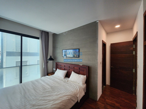 N562  | BKK3 Western 2 Bedrooms Apartment For Rent