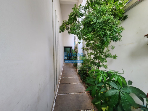 N562  | BKK3 Western 2 Bedrooms Apartment For Rent