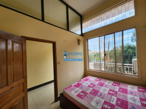 N589 | Nice Balcony 2 Bedrooms Apartment For rent Near Riverside