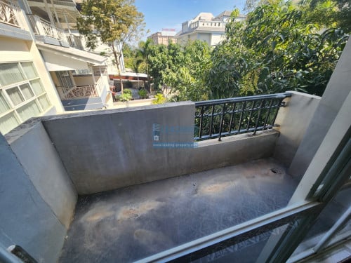 N730 | Cool Loft 1 Bedroom Apartment in Sen Sok For Rent