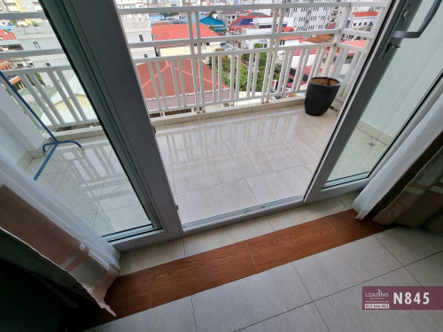 N845 | Bright Apartment 1 Bedroom For Rent Near Russian Market