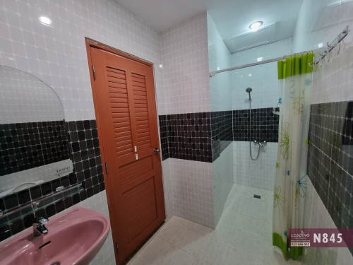 N845 | Bright Apartment 1 Bedroom For Rent Near Russian Market
