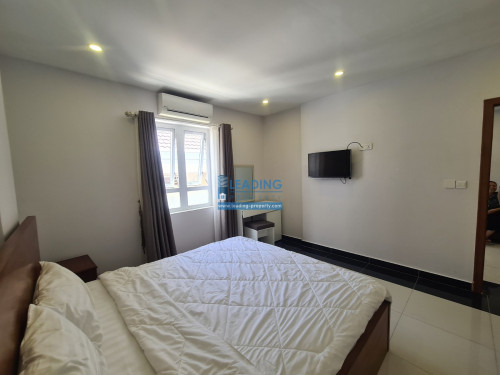 N960 | Western Bright and Clean 1 Bedroom Apartment For Rent in Boeng Trabek Area