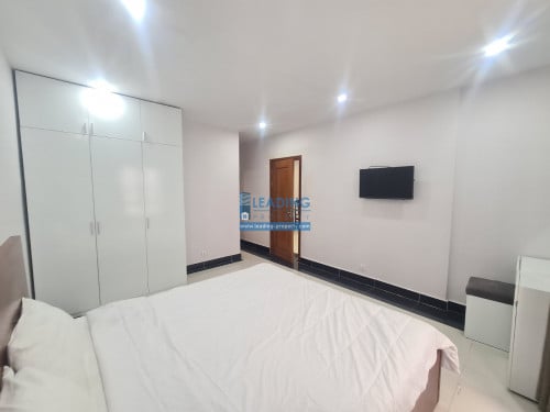N980 | Boeng Trabek Western Apartment 1 Bedroom For Rent