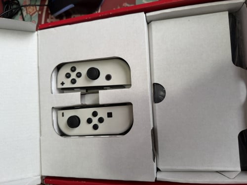 Nintendo switch 95% still under warranty