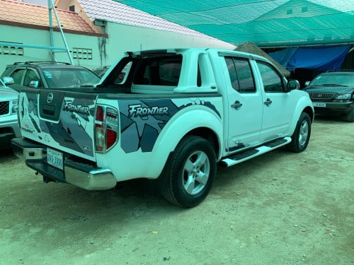 Nissan Frontier ឆ្នាំ 07 ប៉ុង1