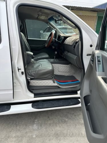 Nissan Frontier ឆ្នាំ 07 ប៉ុង1