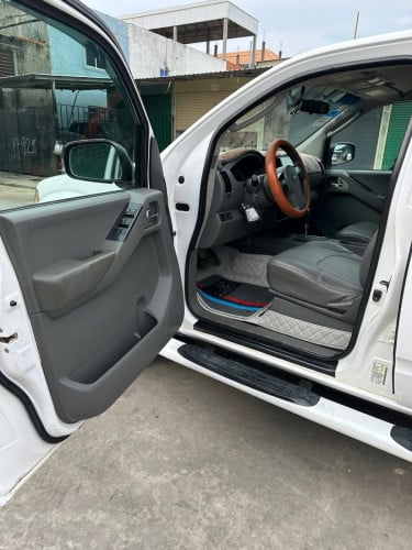 Nissan Frontier ឆ្នាំ 07 ប៉ុង1
