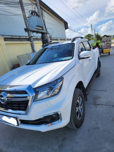 Nissan Navara 2024 For Rent /出租